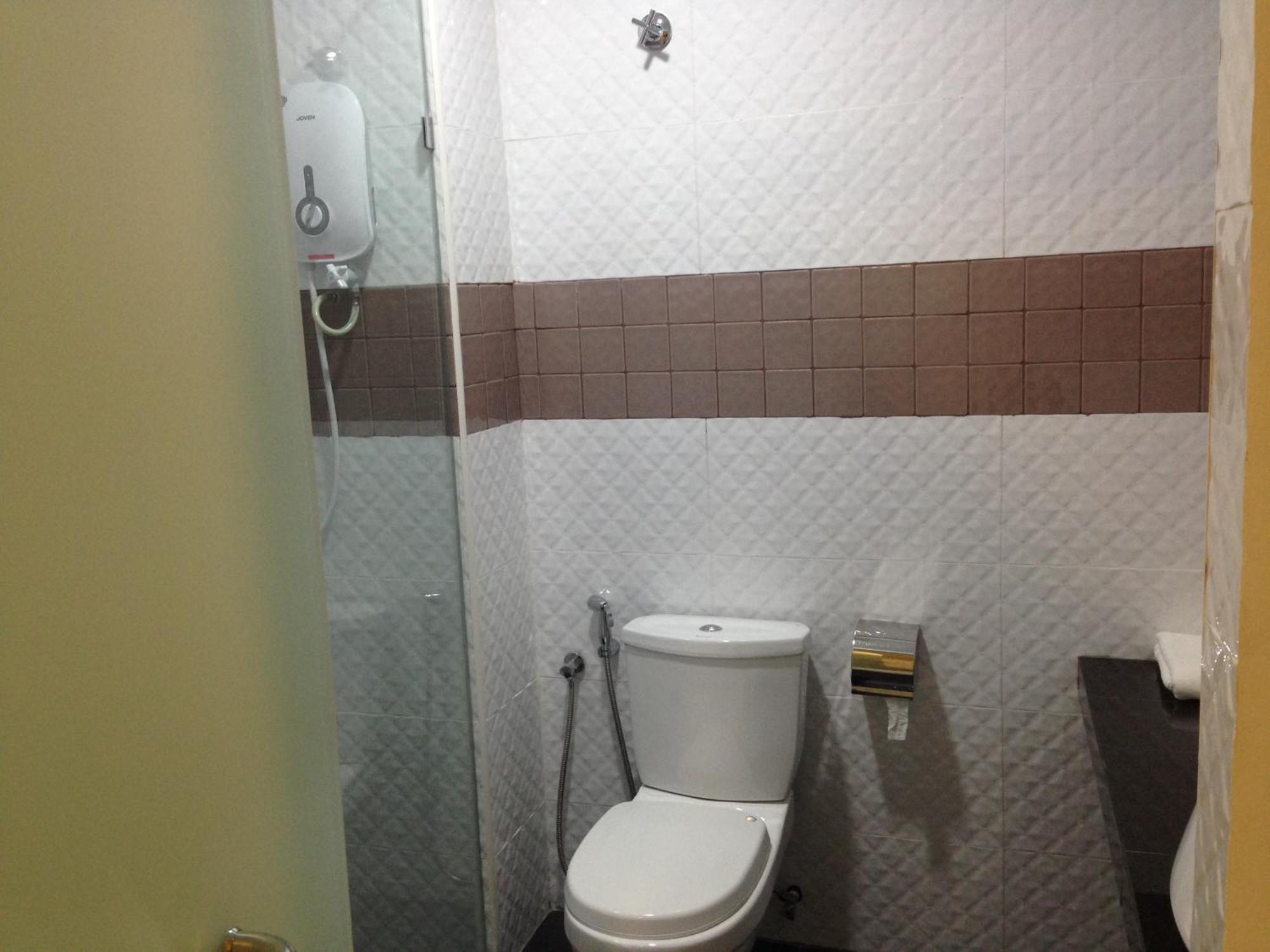 Crystal Garden Hotel - סרי קמבאנגן חדר תמונה